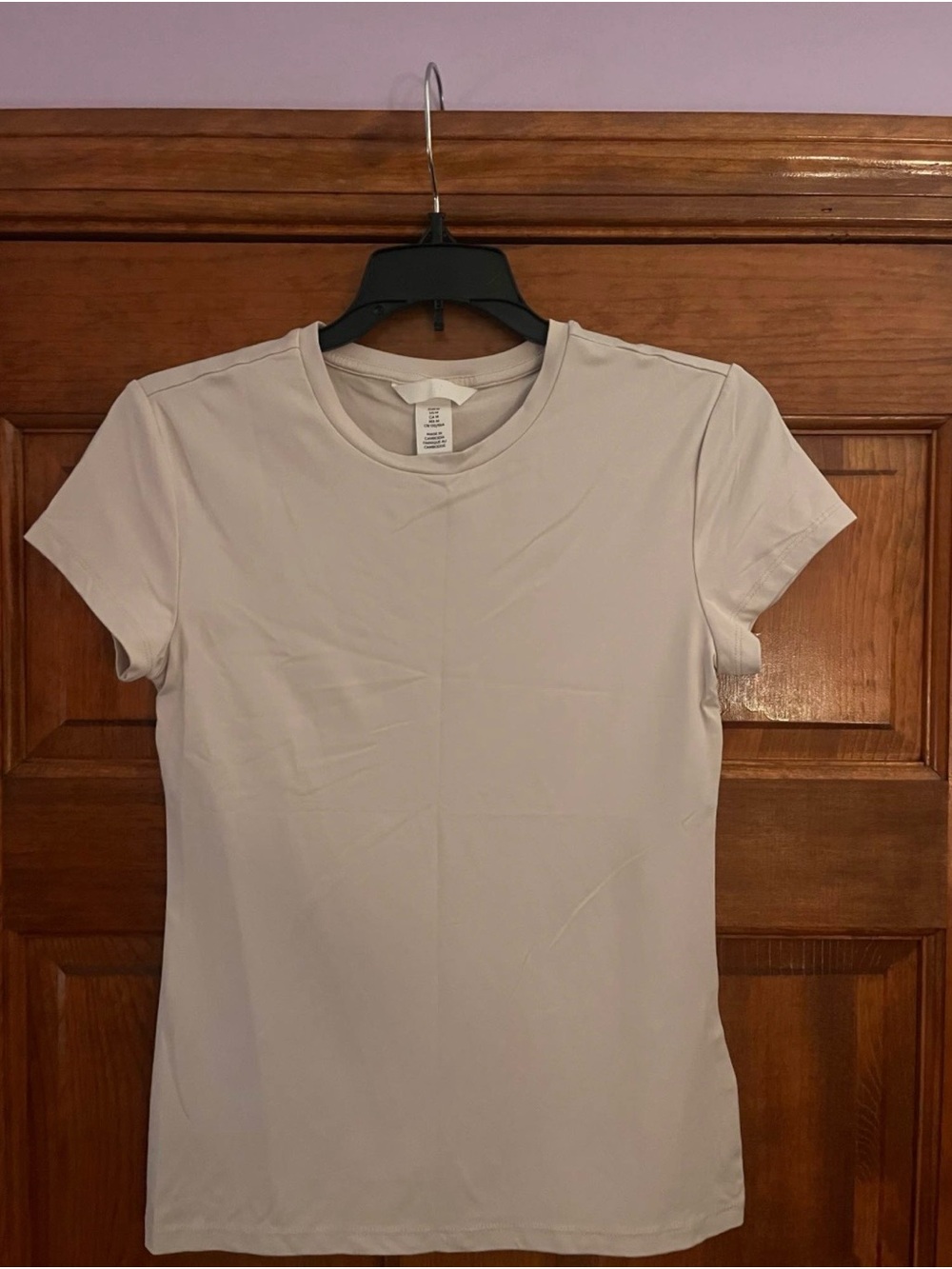 (2) H&M Black & Tan Short Sleeve Crew Neck Tees - Picture 3 of 4